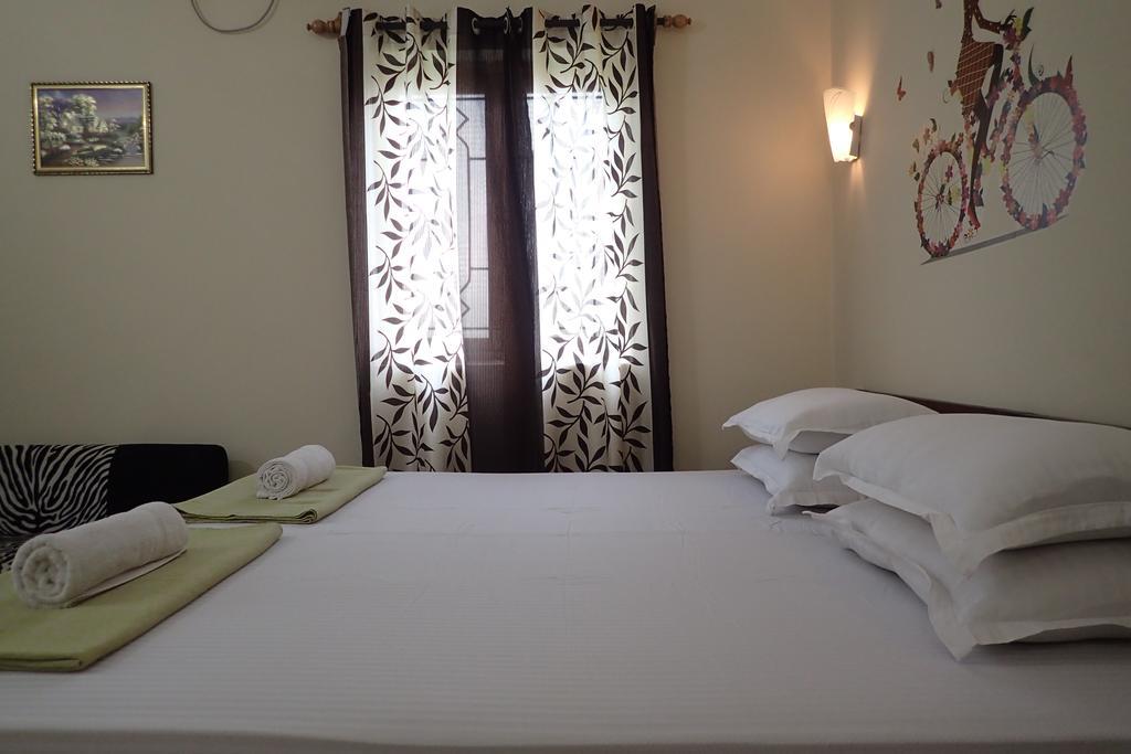 Bella Guest House Calangute Exteriör bild