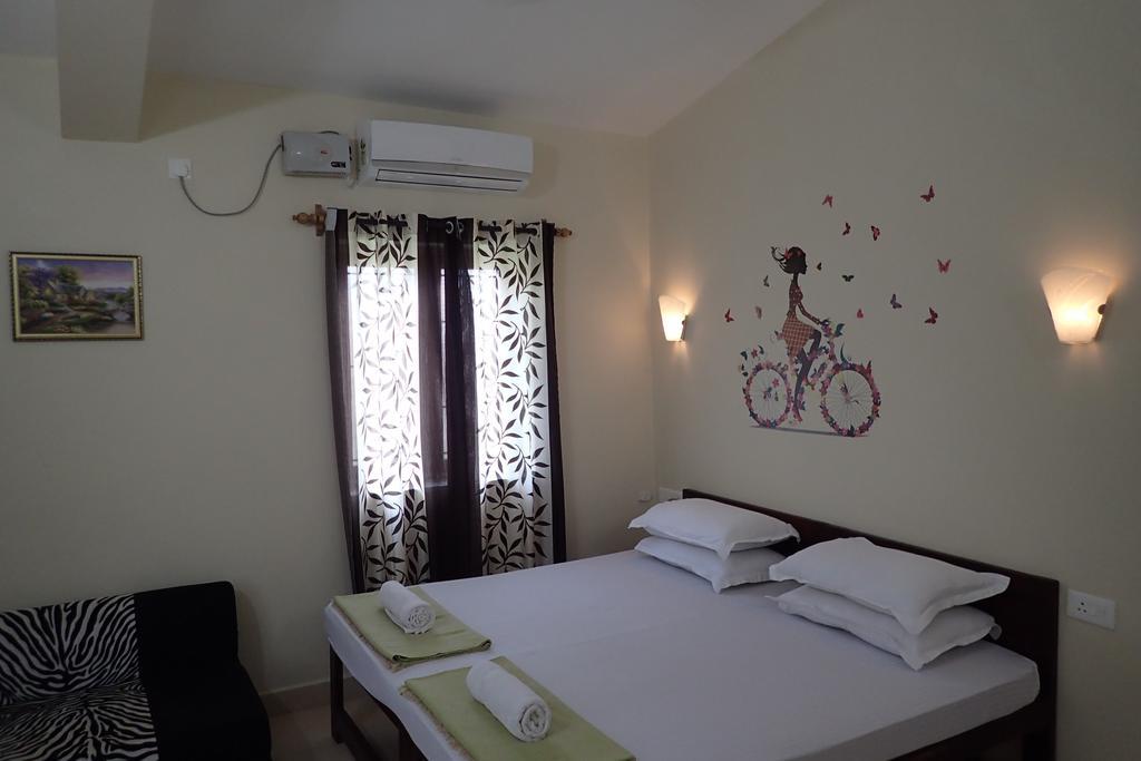 Bella Guest House Calangute Exteriör bild